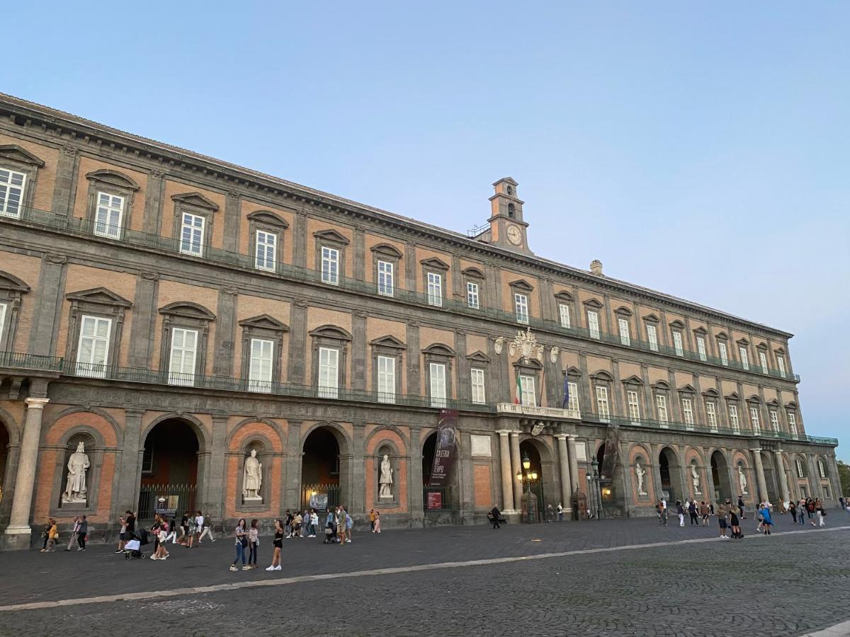 Casa Tiare, The Heart Of Piazza Plebiscito * Naples