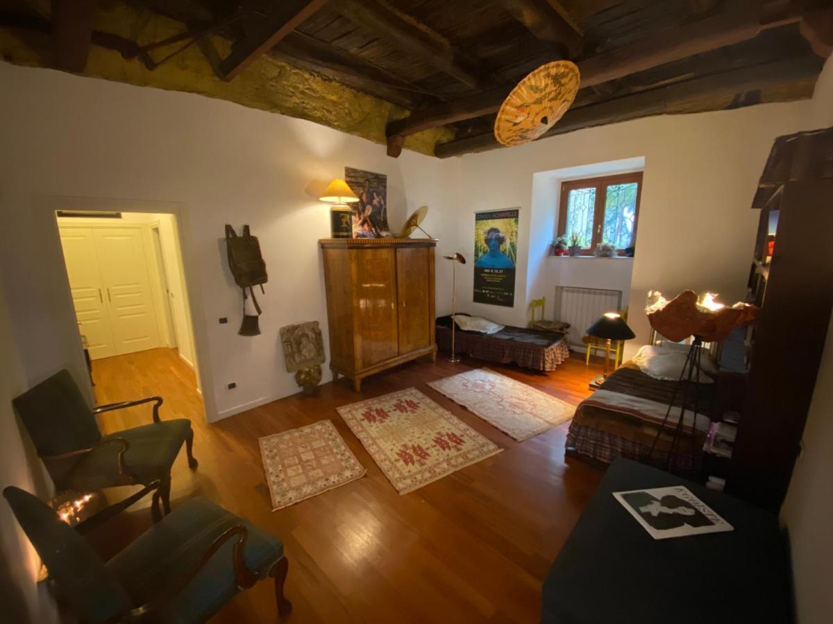 Casa Tiare, The Heart Of Piazza Plebiscito Apartment *