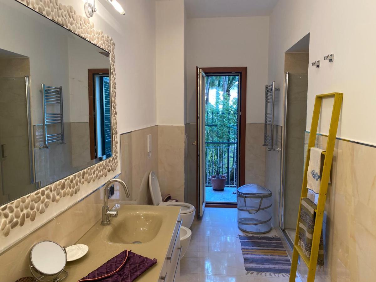 Apartment Casa Tiare, The Heart Of Piazza Plebiscito Naples